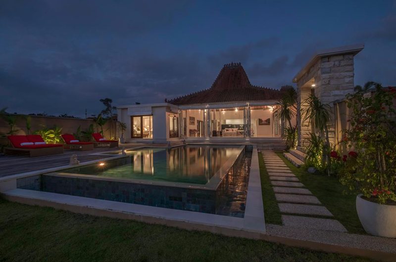 Villa Manggala Night View | Canggu, Bali