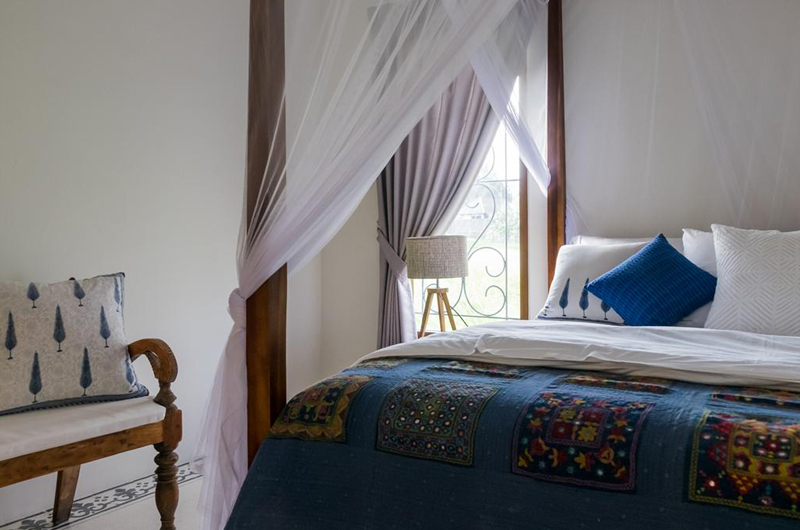 Villa Manggala Bedroom with Table Lamp | Canggu, Bali