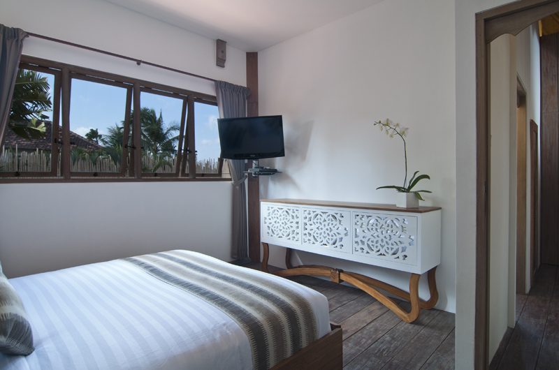 Villa Rabu Bedroom with TV | Seminyak, Bali