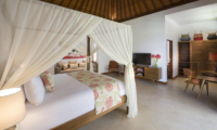 Villa Sol Y Mar Bedroom with TV | Uluwatu, Bali