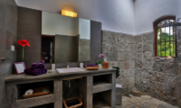 Villa Sepalika Bathroom | Talpe, Sri Lanka
