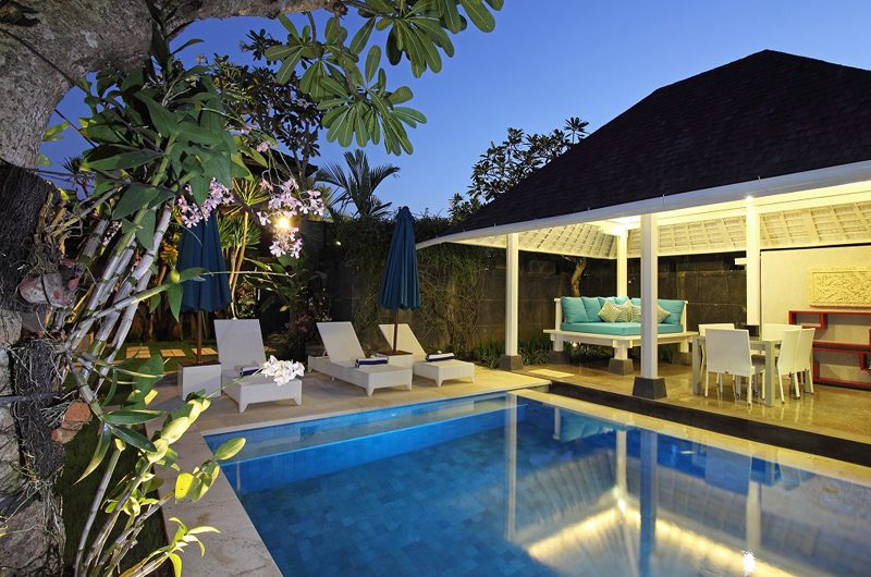Villa Alun Night View | Batubelig, Bali