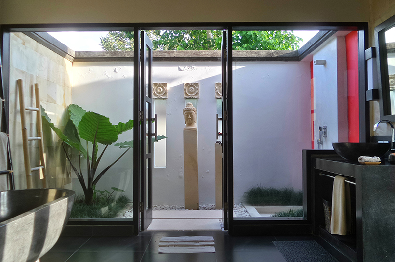 Villa Passion Bathroom Area | Ubud, Bali