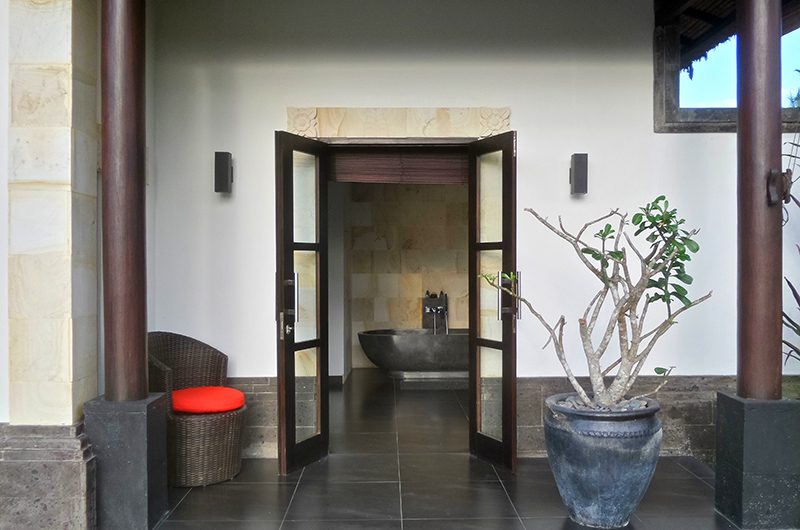 Villa Passion Bathroom Entrance | Ubud, Bali