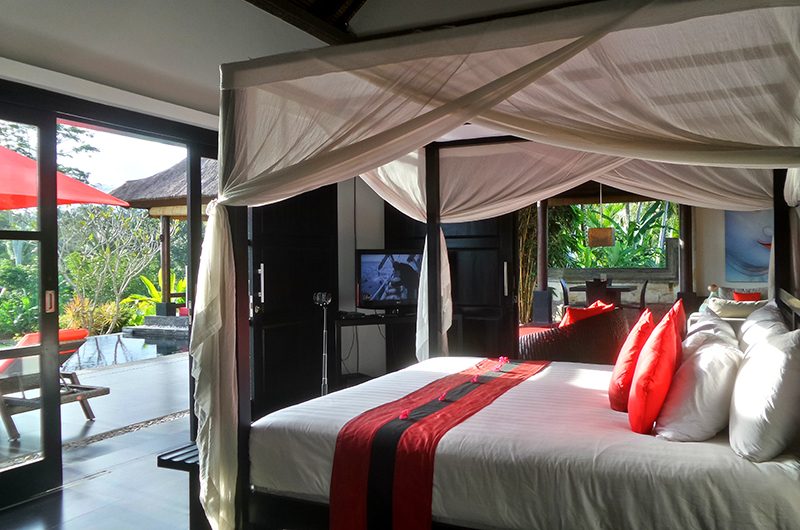 Villa Passion Bedroom with TV | Ubud, Bali
