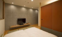 Kazahana Bedroom with TV | Hirafu, Niseko