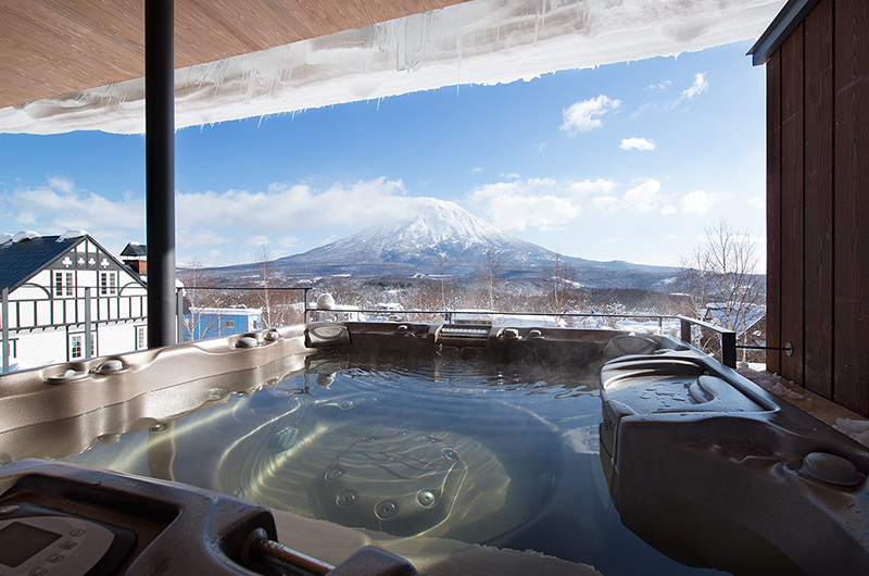 Kazahana Jacuzzi | Hirafu, Niseko