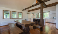 Moiwa Chalet Dining Area | Moiwa, Niseko