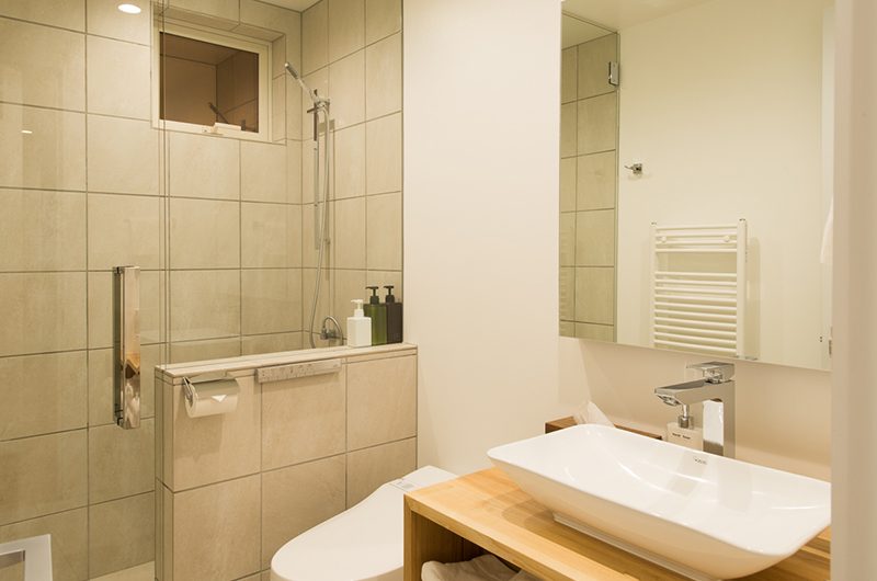 Yuzuki Bathroom with Shower | Hirafu, Niseko