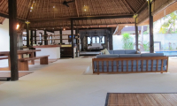 Villa Samudera Living and Kitchen Area | Nusa Lembongan, Bali