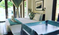 Villa Samudera Bedroom with Baby Cot | Nusa Lembongan, Bali