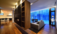 Mukashi Mukashi Dining and Living Area | Hirafu, NIseko