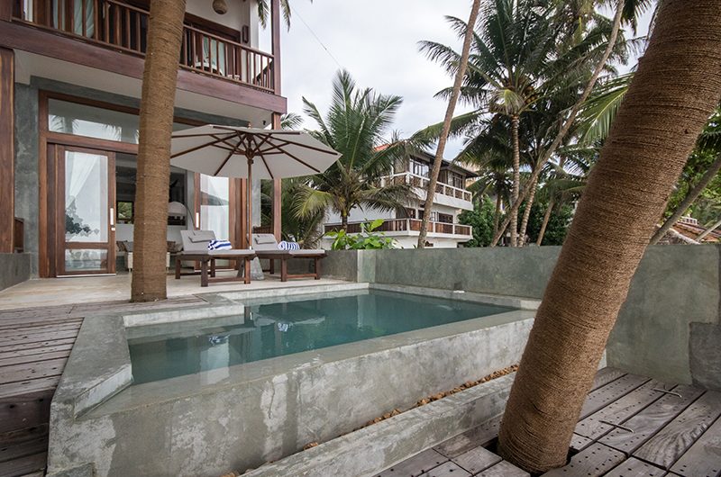 Skinny Beach House Pool | Talpe, Sri Lanka