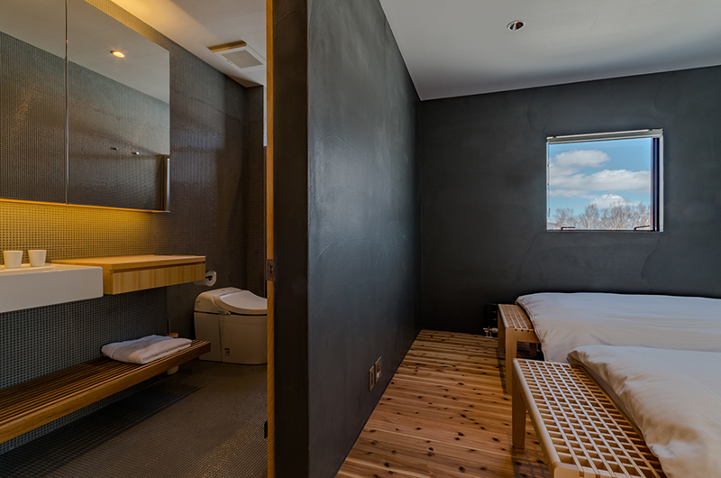 Foxwood Bedroom with Bathroom | Hirafu, Niseko