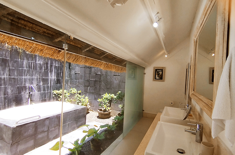 Sungai Jungle Villas Sungai Jungle One Bathroom Three | Tabanan, Bali Sungai Jungle Villas Sungai Jungle One Bathroom Three | Tabanan, Bali