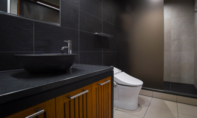 Powderhouse Bathroom | Hakuba, Nagano