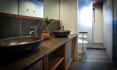 Powderhouse His and Hers Bathroom | Hakuba, Nagano