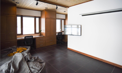 Powderhouse TV Room with Seating Area | Hakuba, Nagano