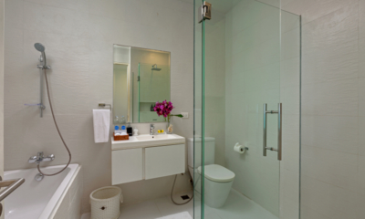 Villa Summer Estate Guest Bathroom One | Natai, Phang Nga
