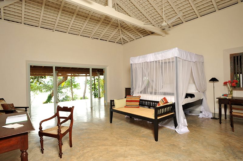 Kimbulagala Watte Villa Bedroom with Study Table | Koggala, Sri Lanka