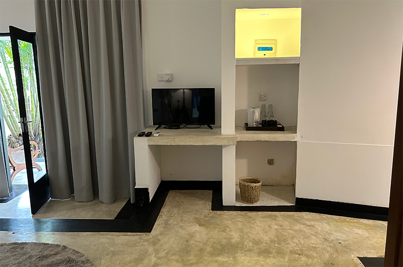 The Well House Bedroom One with TV | Galle, Sri Lanka