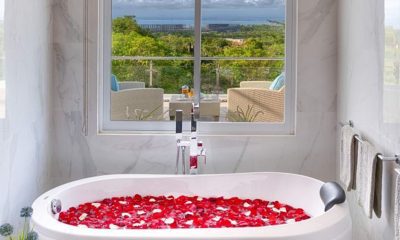 Villa Kalibali Bathtub | Uluwatu, Bali