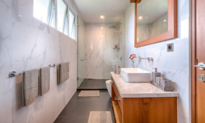 Villa Kalibali Bathroom with Shower | Uluwatu, Bali