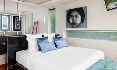 Villa Sangkachai Bedroom with Painting | Choeng Mon, Koh Samui