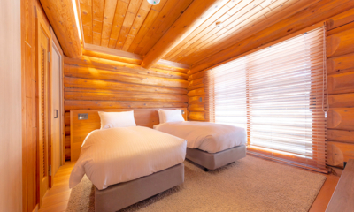 Villa Rusutsu Deluxe Villa Twin Bedroom | Rusutsu, Japan