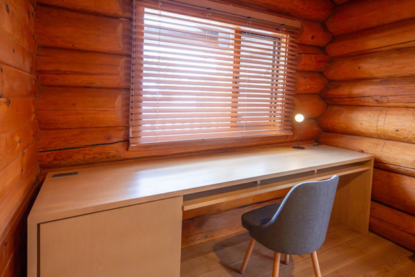 Villa Rusutsu Loft Villa Deluxe Work Desk | Rusutsu, Japan