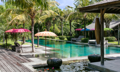 Blue Karma Villas Umalas Villa Kayu Pool Side Loungers | Umalas, Bali