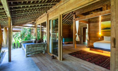 Blue Karma Villas Umalas Villa Kayu Master Bedroom with Garden View | Umalas, Bali