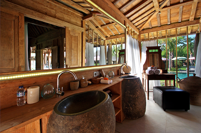 Blue Karma Villas Umalas Villa Kayu His and Hers Bathroom with Pool View | Umalas, Bali