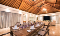 Villa Karang Saujana 2 Dining Area | Ungasan, Bali