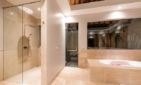 Villa Karang Saujana 2 Bathtub Area | Ungasan, Bali