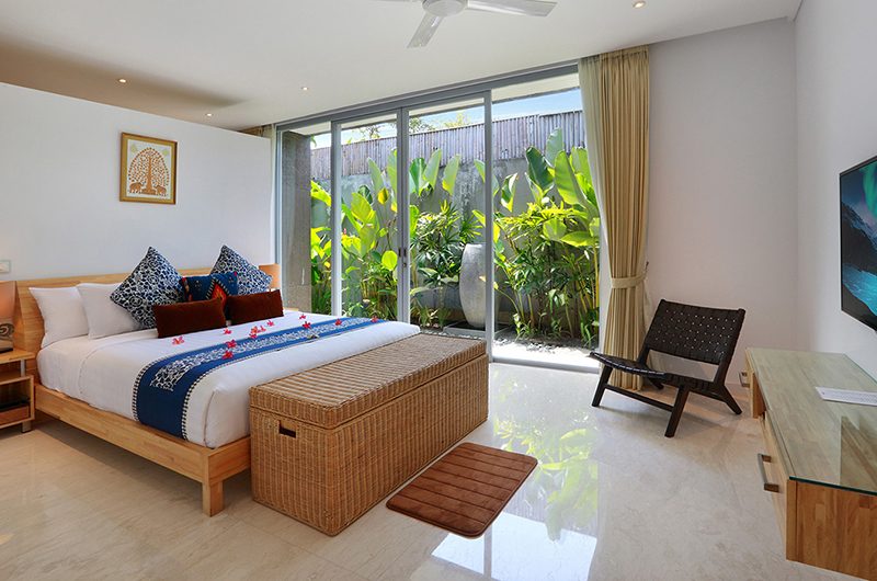 Villa Luna Aramanis Master Bedroom | Seminyak, Bali