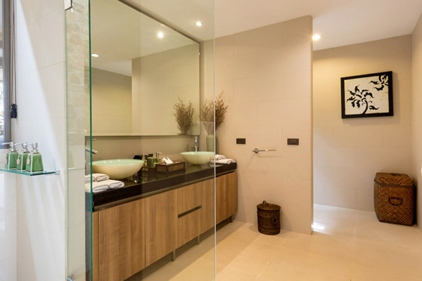 Purana Residence His and Hers Bathroom with Mirror | Bophut, Koh Samui