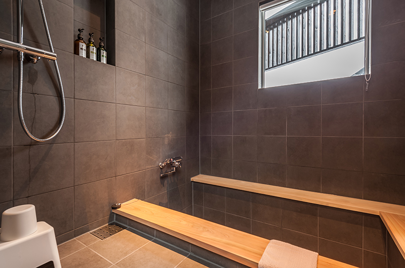 Ginkyo Bathtub | Hirafu, Niseko