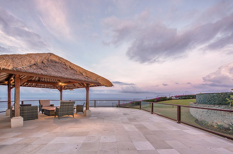 Karang Saujana Estate Villa Bale Agung Outoor Lounge | Ungasan, Bali