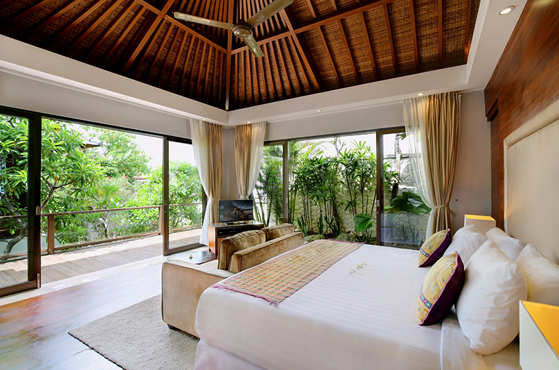 Karang Saujana Estate Villa Saujana Bedroom One Side | Ungasan, Bali
