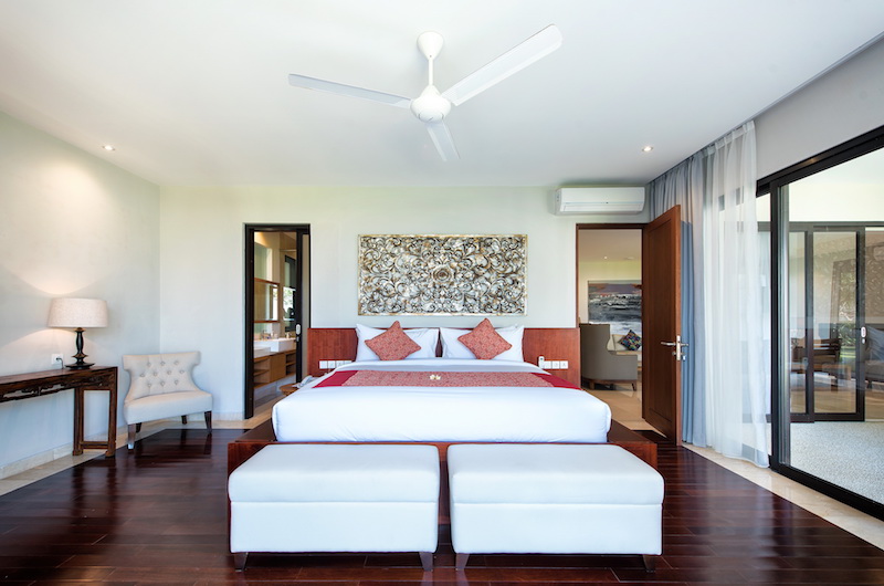 Villa Dewi Lanjar Bedroom with Seating | Ungasan, Bali Villa Dewi Lanjar Bedroom with Seating | Ungasan, Bali