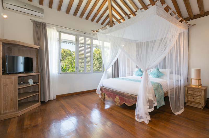 Villa Hasian Bedroom with TV | Jimbaran, Bali