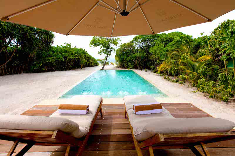 Hideaway Beach Resort Sun Beds | Haa Alifu Atoll, Maldives