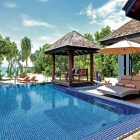 Hideaway Beach Resort Swimming Pool | Haa Alifu Atoll, Maldives