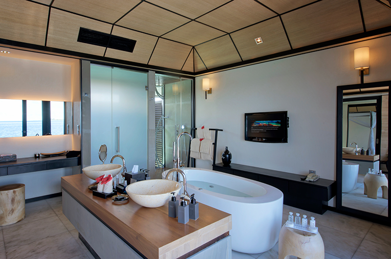 Lily Beach Resort Bathtub Area | South Ari Atoll, Maldives