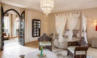 Villa Tika Master Bedroom with Seating | Marrakesh, Morocco