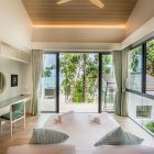 Eagle's Nest Koh Yao Noi Bedroom with Seating | Natai, Phang Nga