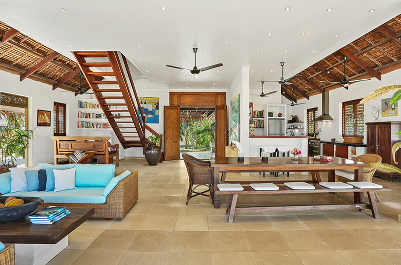 Villa Sarangkita Dining Area | Efate, Vanuatu
