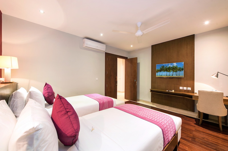 Villa Anahit Twin Bedroom with TV | Ungasan, Bali