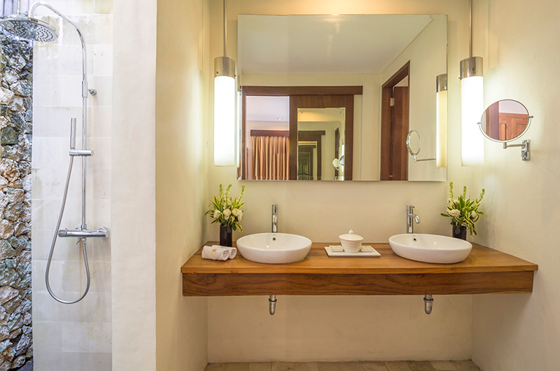 Villa Kubu Zero Bathroom | Seminyak, Bali